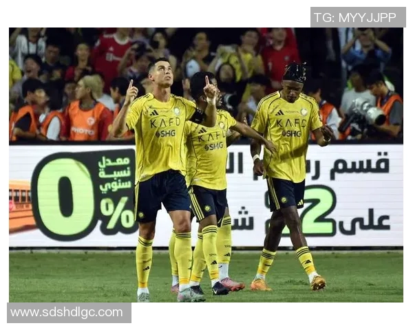 追逐梦想的脚步C罗教你如何在足球与人生中不断超越自我 追逐梦想的脚步C罗教你如何在足球与人生中不断超越自我