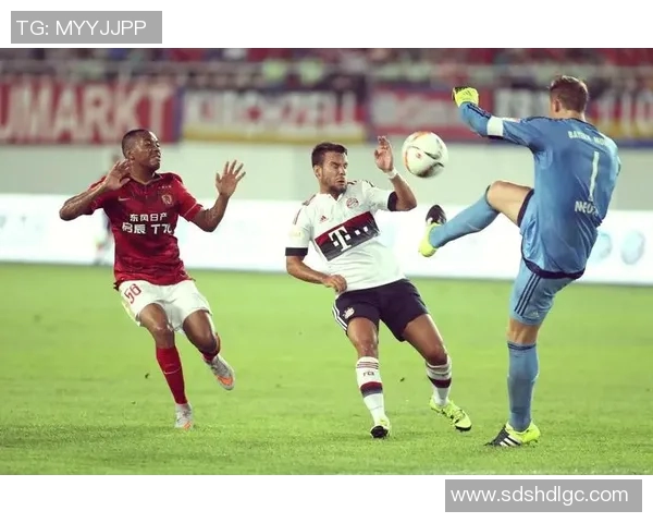 广州恒大与拜仁首发阵容对比分析及比赛前瞻 广州恒大与拜仁首发阵容对比分析及比赛前瞻