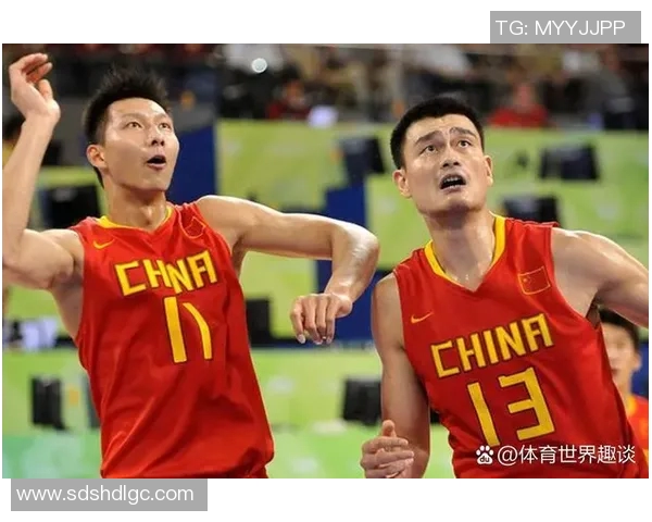 易建联的篮球传奇之路:从青涩少年到国家队核心的辉煌历程